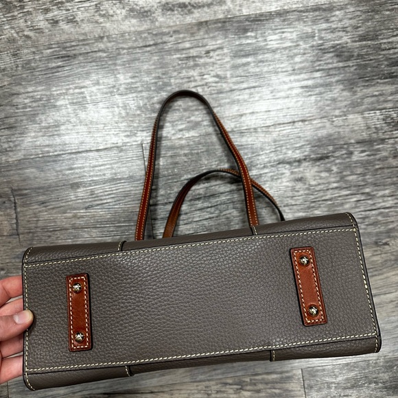 Dooney & Bourke bag - Picture 5 of 7